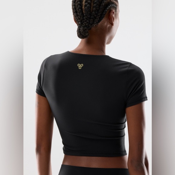 NWT - Golden BUTTER Essential Waist Tshirt - Black - Large - Picture 4 of 7